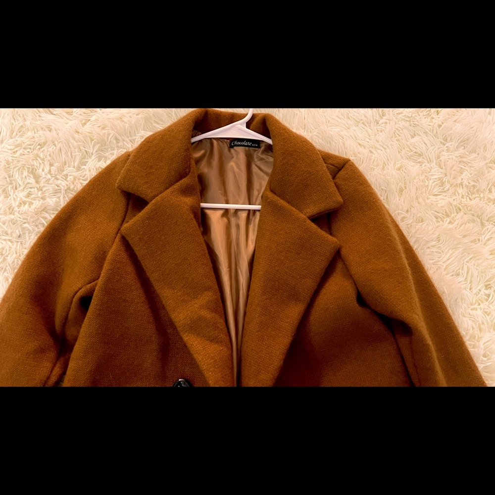 Double-Breasted Women's Coat in Rust Brown - Picture 2 of 4